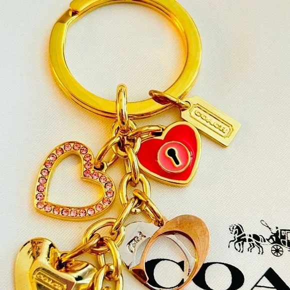 💰SOLD💰RARE Coach Heart Charm Keychain/ Bag Charm - Picture 5 of 7